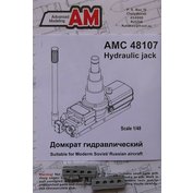 1:48 Hydraulic jack (2 pcs.)