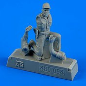 1:48 U.S.A.F. Maintenance crew - farm gate operation Vietnam War