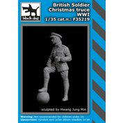 1:35 British Soldier Christmas truce WWI (1 fig.)