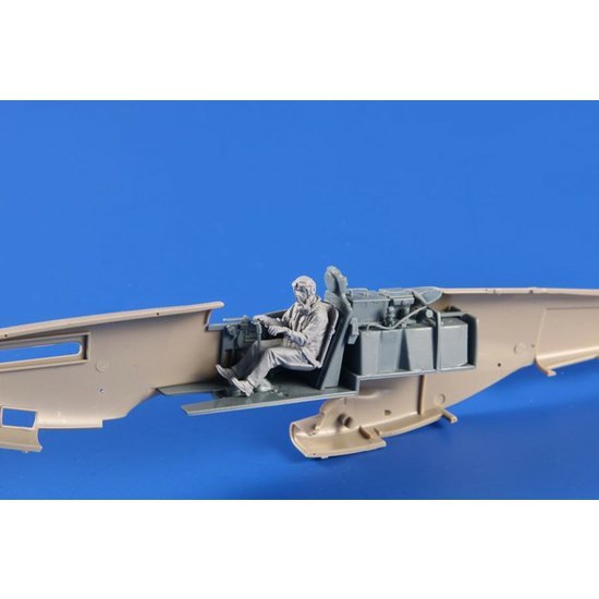 CMK48361.jpg