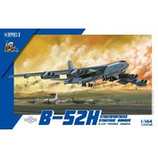 Great Wall Hobby 1:144 B-52H Stratofortress