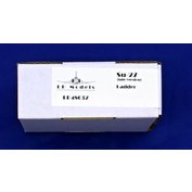 LPM48032.jpg