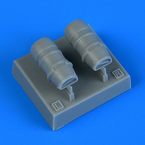 QBT72627.jpg
