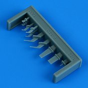 QBT72737.jpg