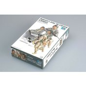 Trumpeter 1:35 US CH-47D osádka a pěchota 2003